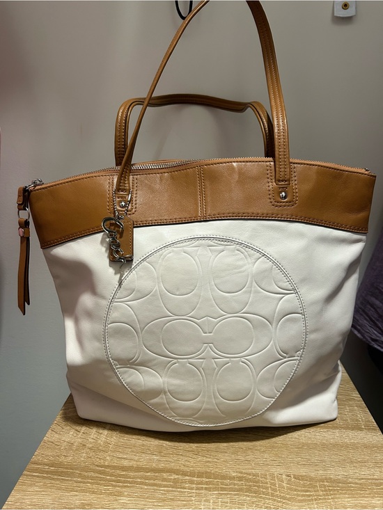 Coach Handbags - Coach Two-Tone Leather Tote in Chalk and Saddle Brown Laura Tote